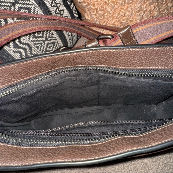 COACH DISTRICT CROSSBODY Bag SIGNATURE Canvas & Leather BROWN w/FREE Wallet - Picture 5 of 6